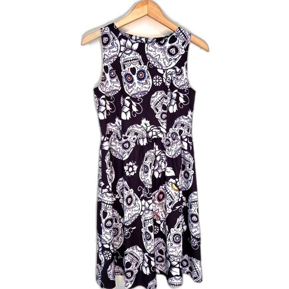 Sleeveless Skull Dress Small Retro Sugar Black White Halloween - Picture 1 of 8